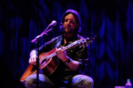 Bret Džejms na sceni