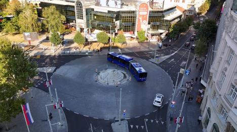 kružni tok Trg Republike.jpg