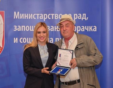 Screenshot 2025-09-19 203821.jpg