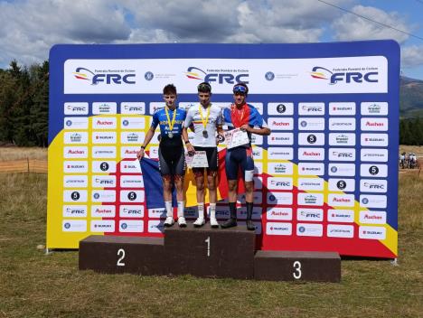 Joakim Klačar na trećem stepeniku podijuma u Rumuniji Foto BSS.jpg