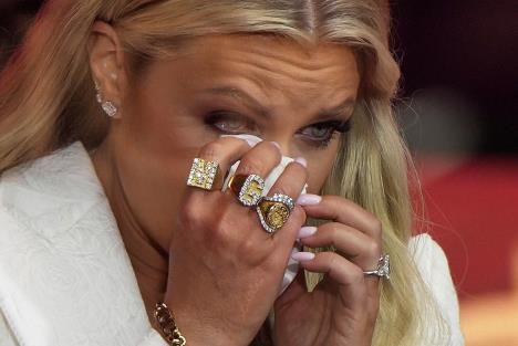 Erika Kirk na komemoraciji Čarliju Kirku