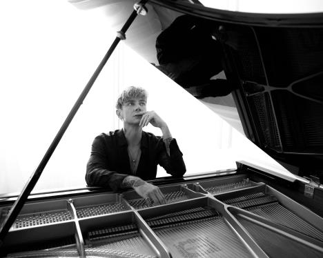 Maksim 14, foto Filip Koludrović.JPG