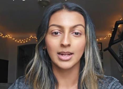 Nagina Gogoli saznala da je trudna zbog ljubičaste daske na WC šolji