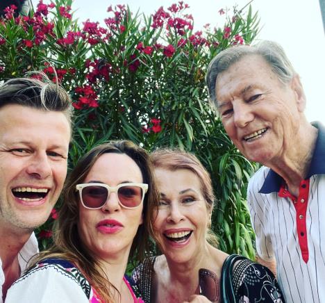 Mija Pilić i Nikola Pilić sa sinom Nikom i ćerkom Danijelom