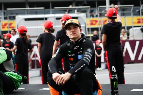 Oskar Pjastri, posle odustajanja na trci za VN Azerbejdžana