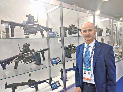 zivota vucic Prva petoletka Namenska privatna arhiva.jpg