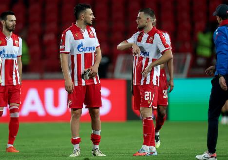 Miloš Veljković i Timi Maks Elšnik na utakmici protiv Seltika