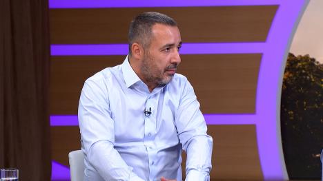 Sequence 01.00_07_32_07.Still001.jpg