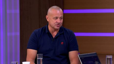 Sequence 02.00_05_12_17.Still001.jpg