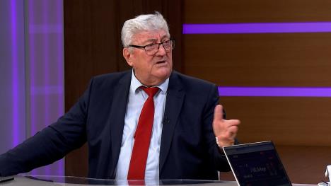 Sequence 02.01_02_42_12.Still004.jpg