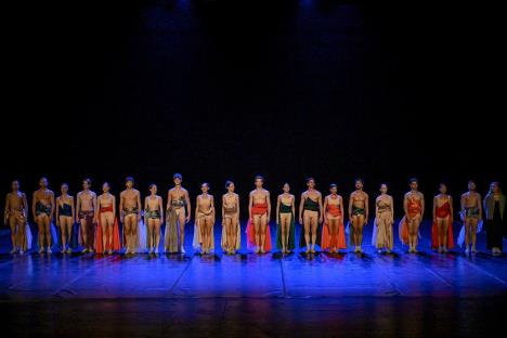 koreograf Jakopo Godani _ Igra Senki. Photo Marija Erdelji 11.JPG