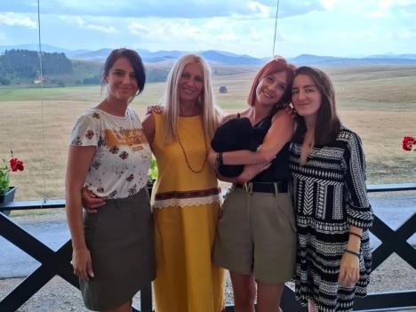 Tri radnice igazdarica 2.jpg