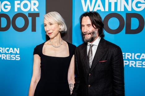 Kijanu Rivs i Aleksandra Grant na promociji Čekajući Godoa