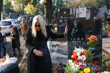 Pomen Tomi Zdravkoviću Toma Zdravković  godišnjica Centralno Groblje Goca i porodica (3).jpeg