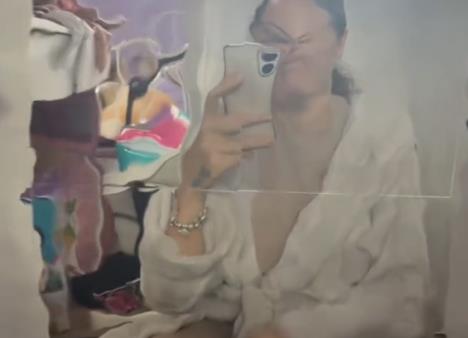 ogledalo sa temua je hit (1).png