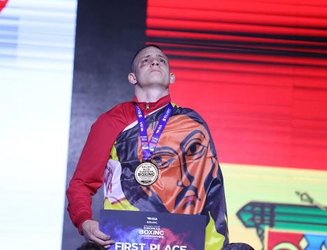 Jovan Nikolic pobednicko postolje2.jpg