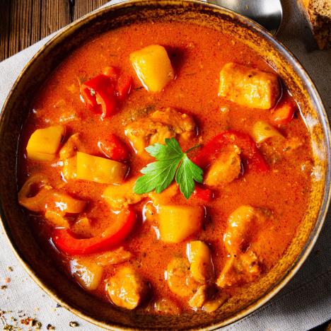 paprikaš sa povrćem