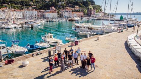 Foto 3_Sanjari se okupljaju u Piranu.jpg