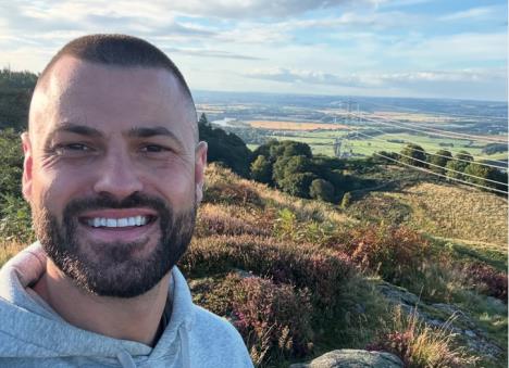 Dan Hankok u prirodi, krupan plan.jpg