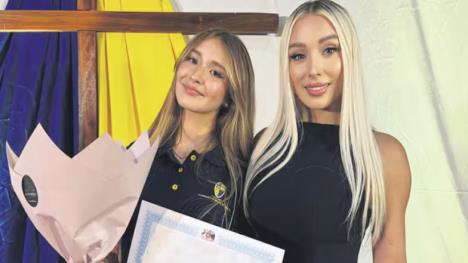 Ćerka i majka - Isidora Gutijerez i Danijela Čavez