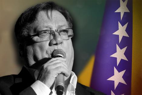 Otvorena knjiga žalosti za Halida Bešlića