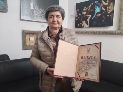 Nada Oobradović- plaketa 2.jpg