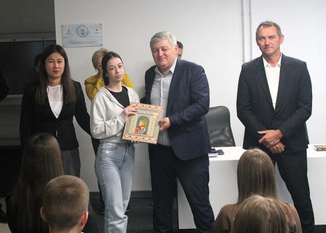 MALI ZVORNIK - Podrška najboljima (1).jpg