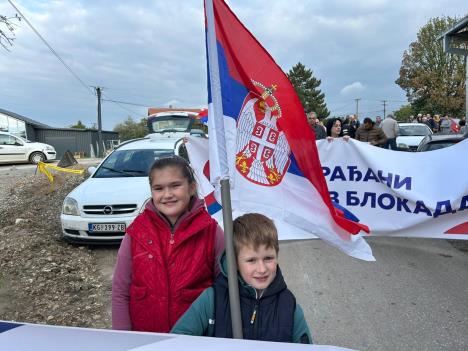 WhatsApp Image 2025-10-11 at 16.18.46_bea6064e.jpg