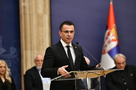 1 Beta Milan Ilic.jpg