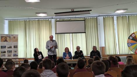 Pesnički fijaker 2.jpg