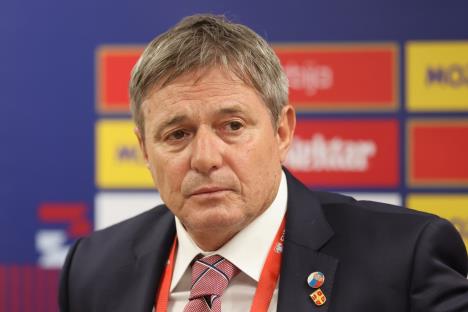 WhatsApp Image 2025-10-12 at 00.01.41_04e17a74.jpg