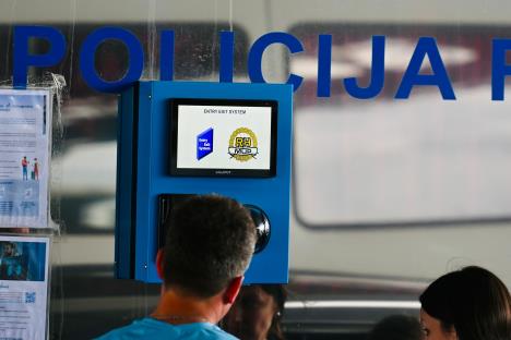 EES granica  granični prelaz pasoš otisci prtstiju (4).jpeg