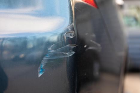 ogrebotina na automobilu