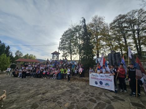 Bruski đaci na maršu do Krive Reke 2024..jpg
