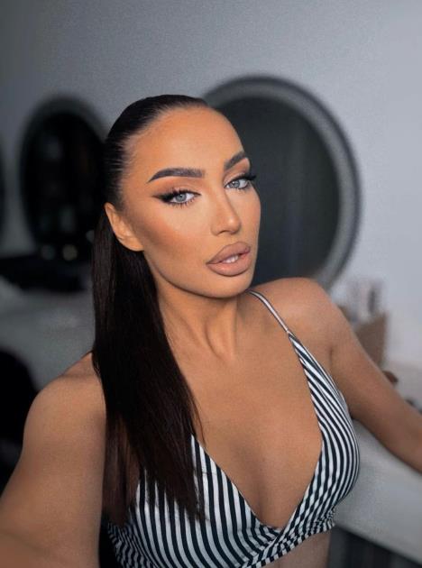 Magdalena Vračić kod Uroša Živkovića na svadbi