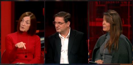 2025-10-13 19_24_39-Untitled-1 @ 66.7% (Layer 2, RGB_8) _.png