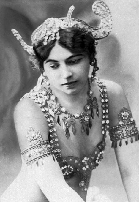 Mata Hari - Margareta Gertruida Zele