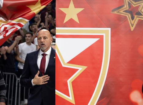 Saša Obradović na utakmici protiv Žalgirisa