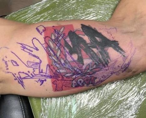 Vujadin Savić prekrio tetovažu Delija