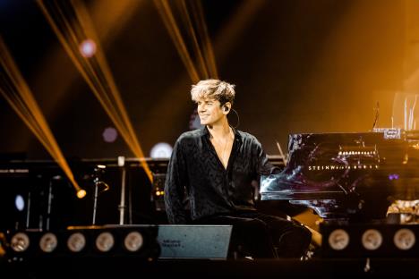 MAKSIM live show, foto Maksim`s management.JPG