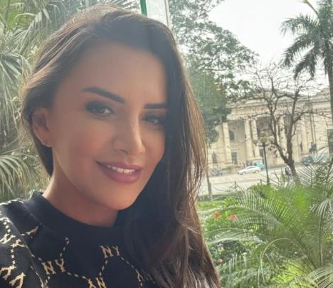 Novinarka Mara Banica u prirodi.jpg