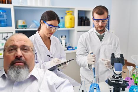 vakcina rak privatna arhiva shutterstock_2153629019.jpg