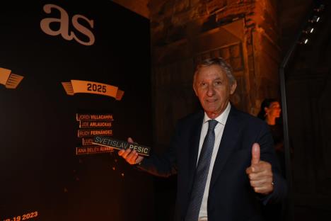 Svetislav Pešić, Kuča slavnih