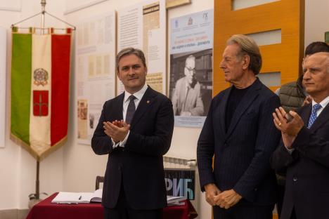 Nikola Selaković otvorio izložbu Ivo Andrić u Trstu (10).jpeg