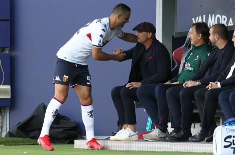 Nikola Maksimović i Siniša Mihajlović na utakmici Bolonja - Đenova