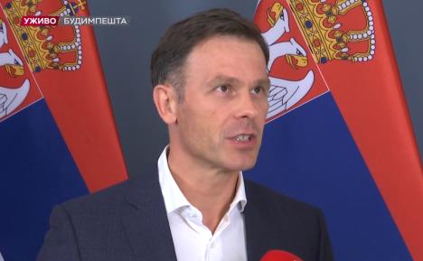 2025-10-20 19_32_52-Una Kucuk messaged you - Chat — Mozilla Firefox.png