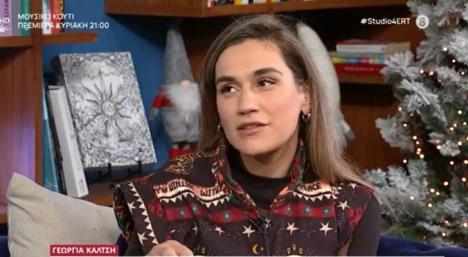 Đorđa Kalci u emisiji na grčkoj televiziji Skaj.jpg