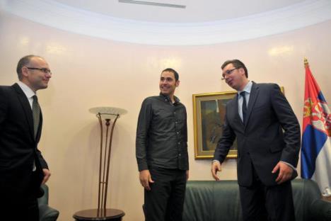 aleksandar-vucic-egzit.jpg