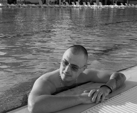 Screenshot 2025-10-22 222652-modified.jpg