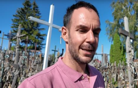 Robert Dacešin na Brdu krstova